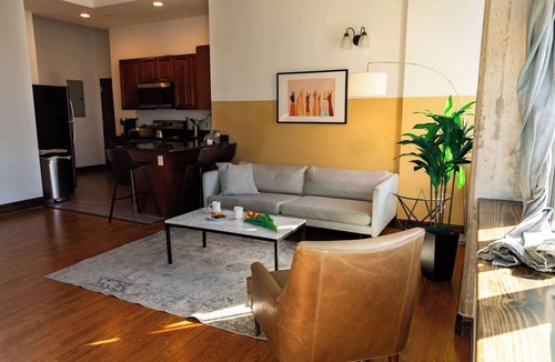 West Poplar Apartment | Sosuite | 2BR Apt w W/D, Gym, On-Site Restaurant