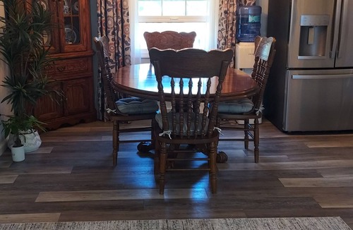 Craigsville House | Spa-Style 1BR/1BA Retreat- Jetted Tub + Steam Sauna Near Summersville Lake