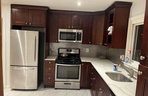 Vauxhall House | Spacious 4-bedroom house with WiFi and AC in Union.n2mnts to majors HW.