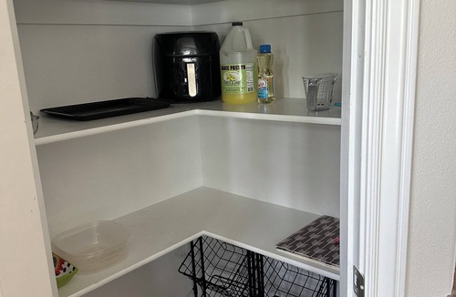 Idaho Falls House | Spacious 5-bedroom house with hot tub, WiFi, and 80 inch big screen TV