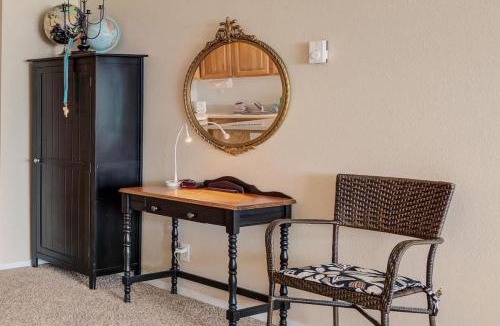 Lincoln City House | Spacious Beachfront Suite - Sleeps 8 - Top Floor - Pool and Sauna