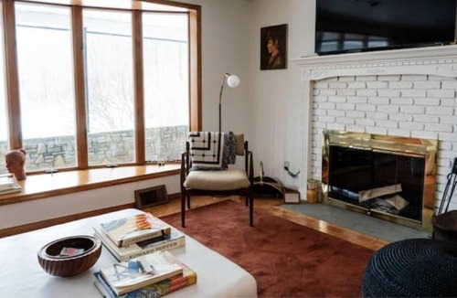 Roscoe House | Spacious Catskills Farmhouse w/Private Pond