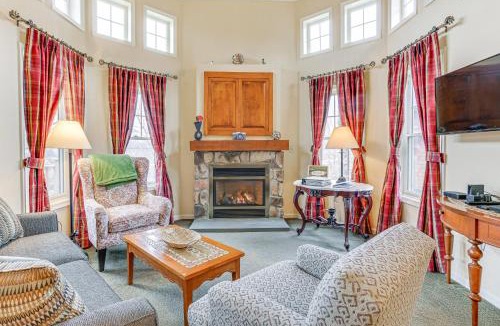 Vernon Apartment | Spacious Condo with View Less Than 1 Mi to Mtn Creek Resort!