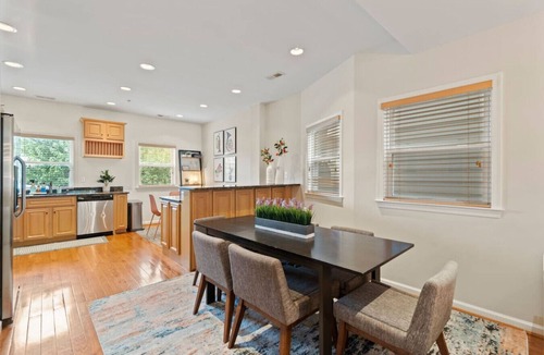 Shaw House | Spacious DC Retreat | Conv Ctr 4BR/5BA by DCottage
