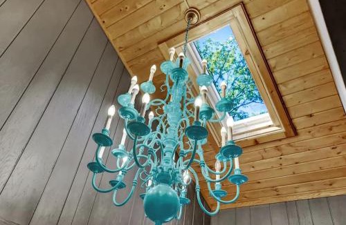 Bushkill House | Spacious Design Lodge In Woods - Bushkill
