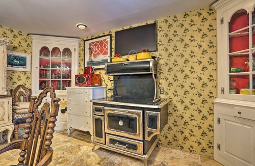 White Mills House | Spacious Hawley Villa Near Lake Wallenpaupack.