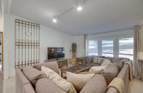 Nellysford House | Spacious Home 10 Miles to Wintergreen Resort!
