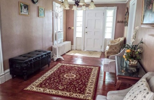 Chester House | Spacious Suite (1 hr to Manhattan)