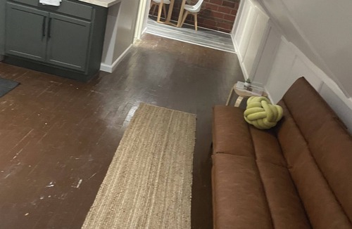 Cleveland Apartment | Spacious Third Floor Attic Apartment with and European Charm