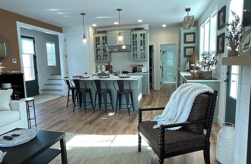 Elm Cottage | Spectacular 2BR/2BA private peaceful cottage - minutes from downtown Lititz.