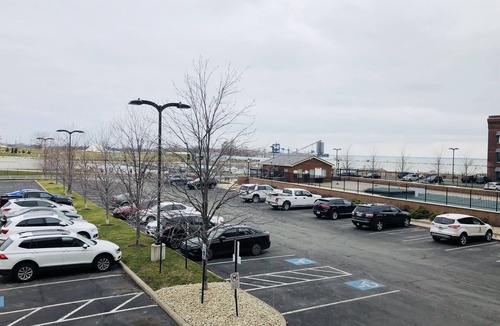 Sandusky Condo | Spectacular Sandusky Bay Sunset Views for Four!