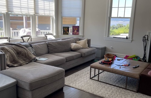 Dobbs Ferry House | Sprawling home with Hudson River Views 30 min from NYC