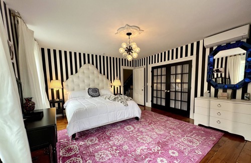 Middle Hope Villa | : Spring is here!! Pool opening soon!! Looking forward to being your host!