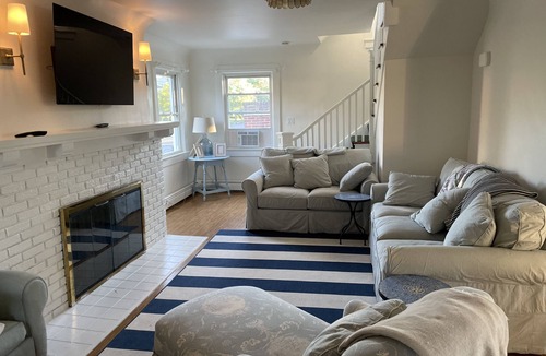 Spring Lake House | Spring Lake - 5 Bedrooms. Walk to Town, Beach & Train