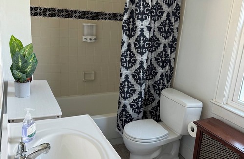 South Plainfield Apartment | Spring Lake Retreat ~ Extended Monthly Stays - New York City Access