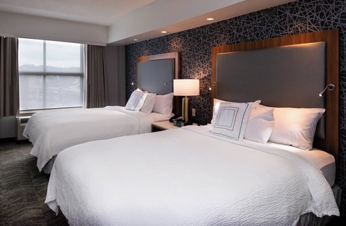 North Shore Hotel | Springhill Suites by Marriott Pittsburgh North Shore