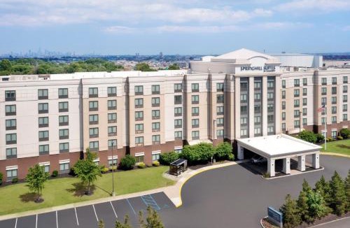 Newark Hotel | SpringHill Suites by Marriott Newark International Airport