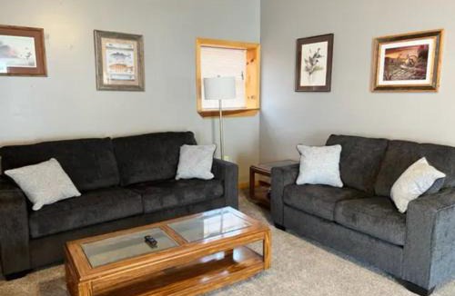 Ohiopyle Villa | Stay In Ohiopyle - closest place to the GAP trail in Ohiopyle, PA, Hot Tub