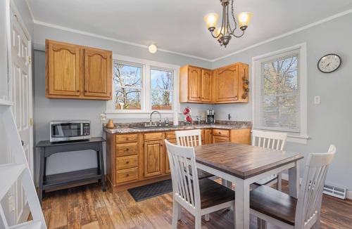 Duncannon House | Stay on State