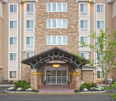 North Brunswick Hotel | Staybridge Suites North Brunswick by IHG