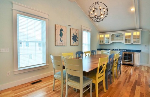 Bethany Beach House | Steps to the Beach - Immaculate 7 BR - In-Town -108 Wellington Pkwy. Bethany