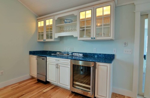 Bethany Beach House | Steps to the Beach - Immaculate 7 BR - In-Town -108 Wellington Pkwy. Bethany
