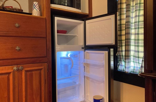 Essex Apartment | Studio apartment in water view Historic home with WiFi, separate AC/heat