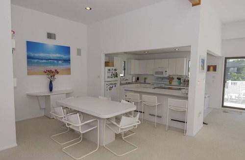 Loveladies House | Stunning home in Loveladies with 4 Bedrooms, Private swimming pool and WiFi