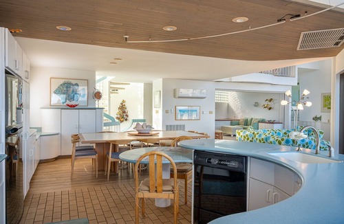 North Beach House | Stunning Oceanfront Home on Quiet Lane with Bay and Ocean Views. Hot tub!