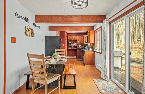 East Stroudsburg House | Stylish Renovated Home | Open Layout, Coffee Bar + Near Hiking & Waterfalls