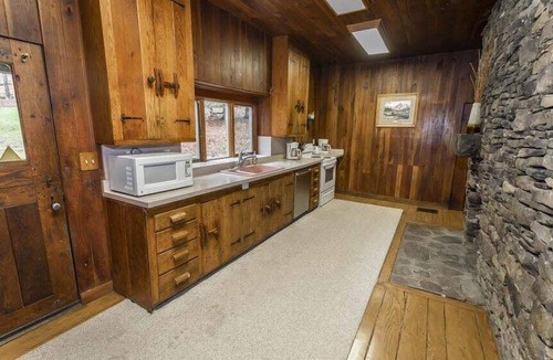Seven Springs Cabin | Sugar Hill Cabin at Seven Springs