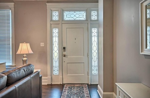 Harrisburg - Hershey Apartment | Suites on Seneca - Lovely 2 Bed 1 Bath Apartment