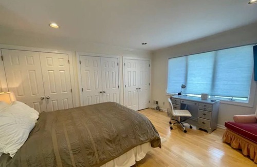 Bridgewater Apartment | Suites w 3 Beds sleeps 4, 2 rooms, own full bath