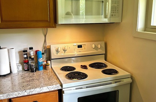 Keslers Cross Lanes Cottage | Summersville Lake Cottage