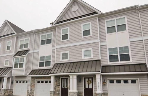 Rehoboth Beach House | SUNDAY TO SUNDAY! BEAUTIFUL TOWN HOME WITH COMMUNITY POOL CLOSE TO REHOBOTH