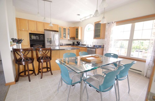 James Creek House | SUNNY ACRES AT RAYSTOWN LAKE - PET FRIENDLY