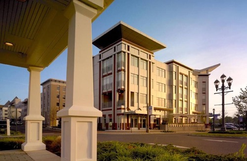 Long Branch Hotel | Sunny Beachside Suite Near Pier Village & Boardwalk Dining Spots