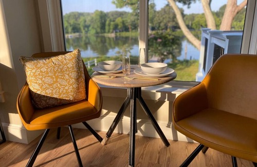 Cape Anne Apartment | Sunrise Suite Exquisite Bay View Lux/Rom/Spiritual