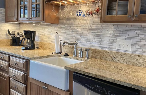 Dewittville Condo | Sunset Shores Family-Friendly Lake Condo in Mayville Pool, AC, Private Deck!