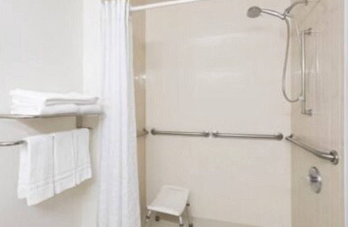 Dellslow Hotel | Super 8 by Wyndham Morgantown