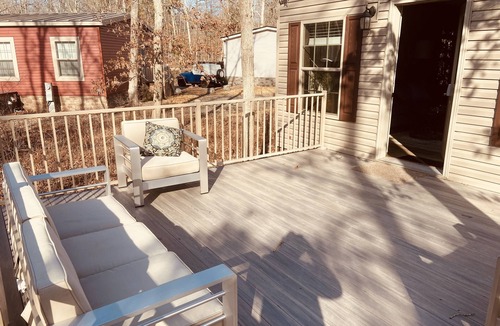 Galloway House | Swan Lake Resort Rentals