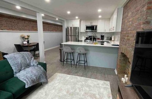 Communipaw House | Sweet Home - 20 minutes to NYC