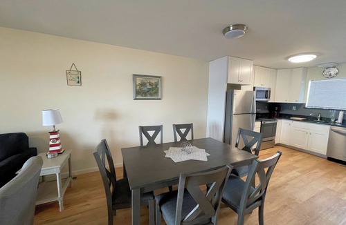 Chincoteague House | Tern Inn - Water Front - Townhouse, deep water dock. LINENS AND TOWELS,