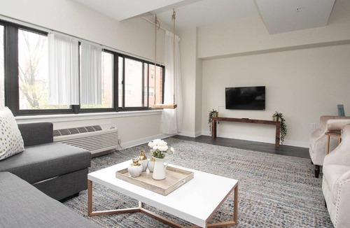 Society Hill Apartment | The Bike Lane - Society Hill, Center City