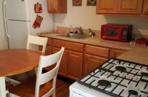 Wildwood Apartment | The Carters Wildwood Rentals-Suite #2