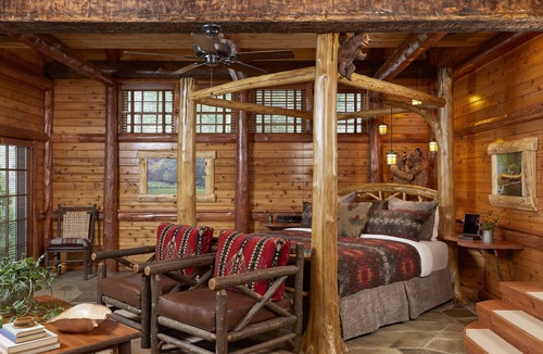White Lake Hotel | The Chatwal Lodge