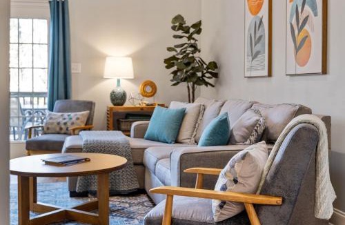 Cary House | The Cloverleaf - Near Downtown Cary & RDU