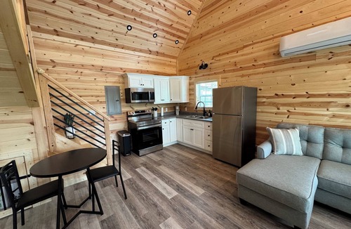 Farmers Cottage | The Cove at Cave Run — Brand New Cottage minutes from Cave Run Lake