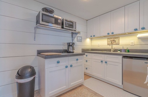 Weems Cottage | The Crab Shack on Carter's Creek