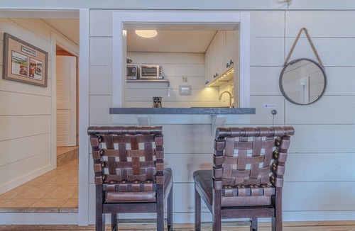 Weems Cottage | The Crab Shack on Carter's Creek